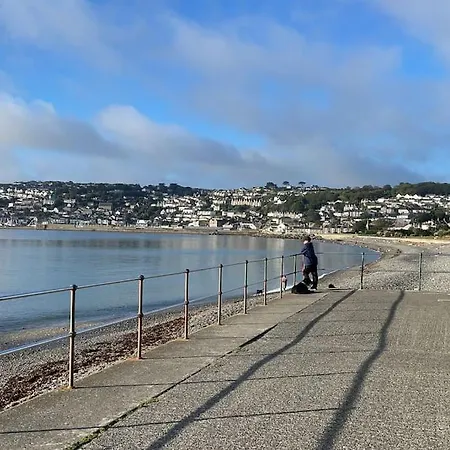 Lovely 1 Bed Flat In Victorian House 300m Seafront * Penzance